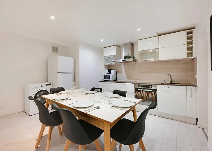 Spacious Apartment-2br-4p דירה Le Kremlin-Bicêtre